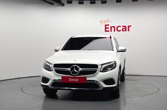 Mercedes-Benz GLC-Class GCL300 4MATIC Coupe — пробег 107 490 км — фото 3 из 5