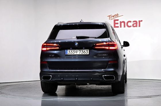 BMW X5 xDrive 40i M Sport — пробег 136 935 км — фото 4 из 5