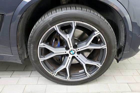 BMW X5 xDrive 40i M Sport — пробег 136 935 км — фото 5 из 5