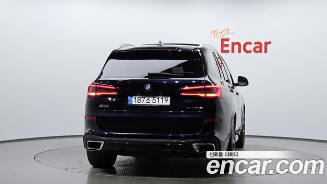 BMW X5 xDrive 30d M Sport — пробег 95 180 км — фото 4 из 5
