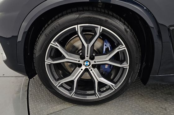 BMW X5 xDrive 30d M Sport — пробег 95 180 км — фото 5 из 5