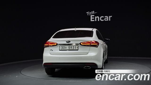Kia K3 из Кореи Encar