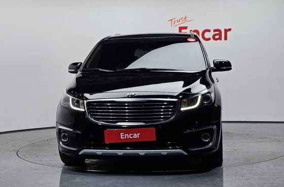 Kia Carnival 9-seater Noblesse — пробег 67 964 км — фото 3 из 5