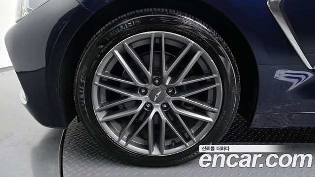 Genesis G70 из Кореи Encar