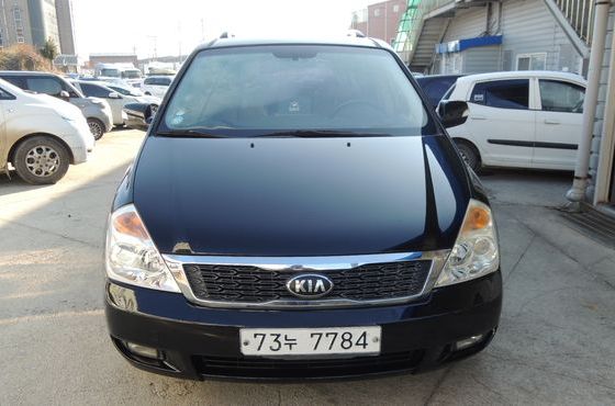 Kia Carnival Grand Carnival GLX Deluxe — пробег 182 452 км — фото 2 из 5