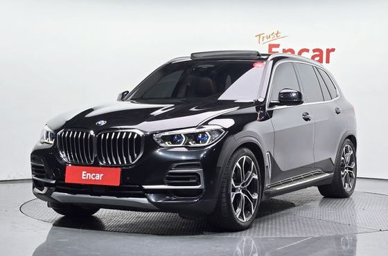 BMW X5 xDrive 30d xLine — пробег 24 658 км — фото 1 из 5