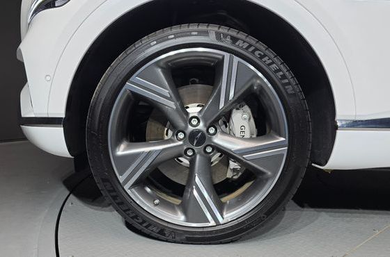 Genesis GV80 2.5T Gasoline AWD — пробег 5 224 км — фото 5 из 5