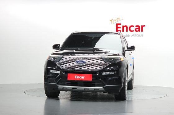 Ford Explorer 3.0 Platinum 4WD — пробег 61 662 км — фото 3 из 5