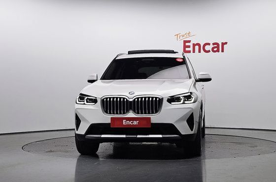 BMW X3 xDrive 20i — пробег 28 097 км — фото 3 из 5