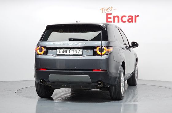 Land Rover Discovery Sport 2.0 TD4 SE — пробег 150 801 км — фото 4 из 5