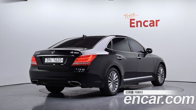 Hyundai Equus из Кореи Encar