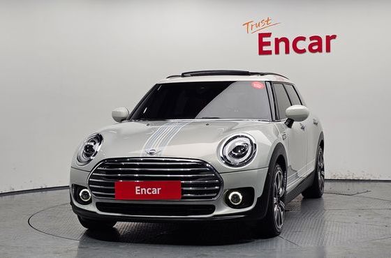 Mini Clubman Islington Edition 2nd — пробег 90 813 км — фото 3 из 5