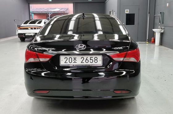 Hyundai Sonata CVVL Modern — пробег 188 927 км — фото 4 из 5