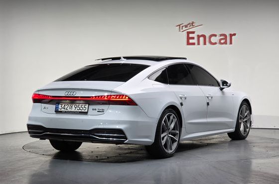 Audi A7 55 TFSI Quattro Premium — пробег 58 716 км — фото 2 из 5