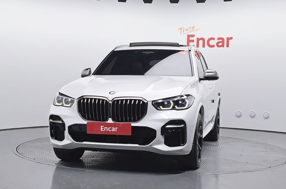 BMW X5 M50i — пробег 63 031 км — фото 3 из 5