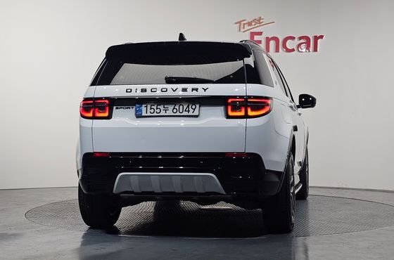 Land Rover Discovery Sport P250 Dynamic SE — пробег 10 685 км — фото 4 из 5