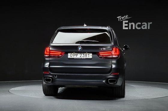 BMW X5 xDrive 30d M Sport package — пробег 93 400 км — фото 4 из 5