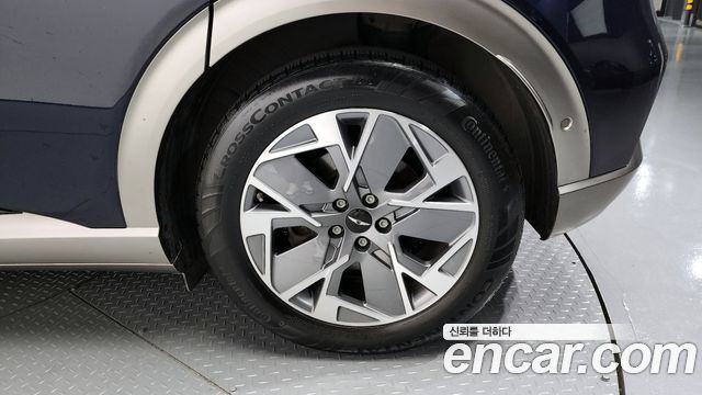 Genesis GV60 Standard AWD — пробег 96 149 км — фото 5 из 5