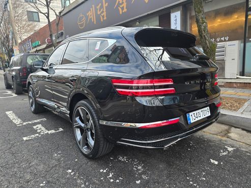 Genesis GV80 2.5T Gasoline AWD — пробег 854 км — фото 4 из 5