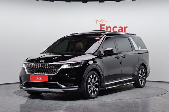 Kia Carnival 9-Seater Signature — пробег 40 224 км — фото 1 из 5