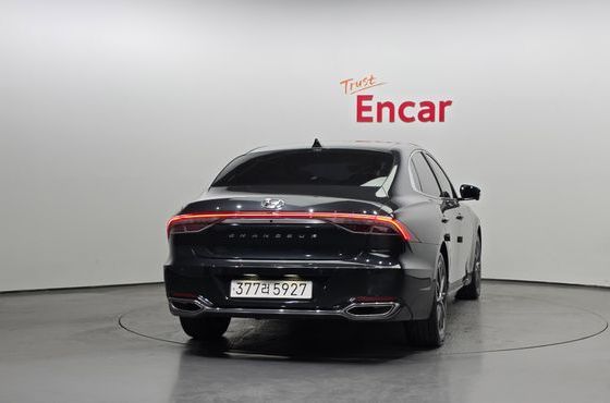 Hyundai Grandeur 2.5 Exclusice — пробег 87 350 км — фото 4 из 5