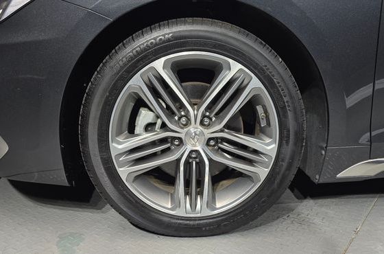 Hyundai Grandeur 3.0 Premium — пробег 50 000 км — фото 5 из 5