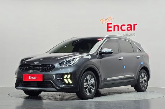 Kia Niro 1.6 HEV Noblesse Special — пробег 53 335 км — фото 1 из 5