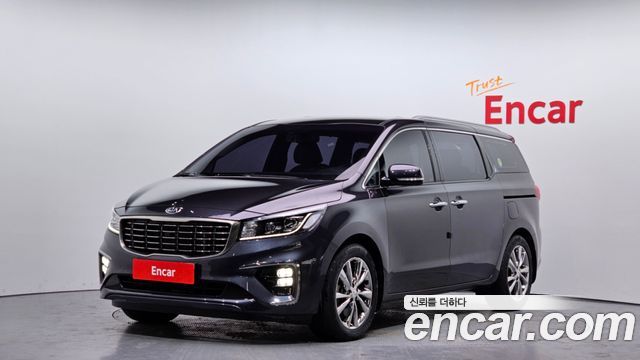 Kia Carnival 7-Seater Limousine President — пробег 70 337 км — фото 1 из 5