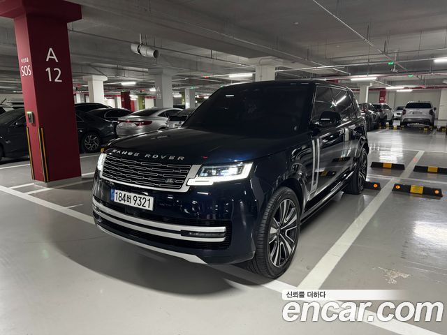 Land Rover Range Rover P530 Autobiography Long Wheel Base — пробег 33 000 км — фото 1 из 5