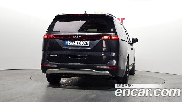 Kia Carnival 9-Seater Noblesse — пробег 10 012 км — фото 4 из 5