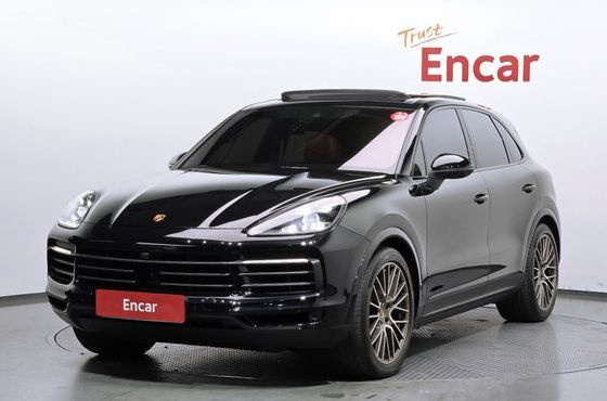 Porsche Cayenne 3.0 PLATINUM EDITION — пробег 36 493 км — фото 1 из 5