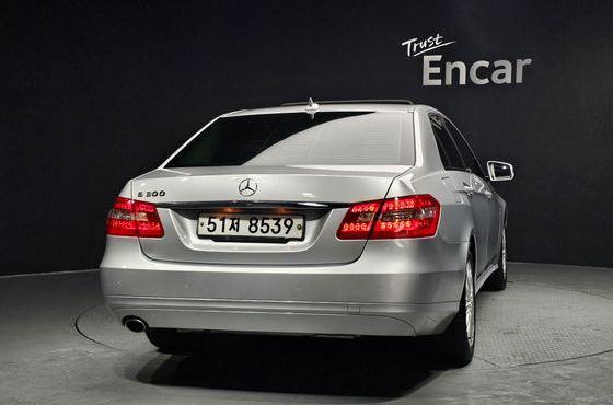 Mercedes-Benz E-Class E200 CGI — пробег 140 246 км — фото 4 из 5