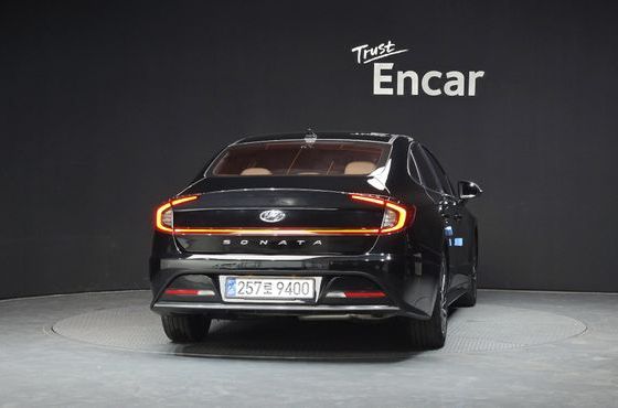 Hyundai Sonata Premium Millennial — пробег 93 720 км — фото 4 из 5