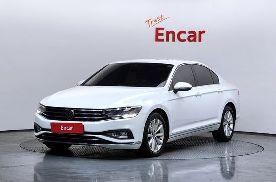 Volkswagen Passat 2.0 TDI Premium — пробег 40 191 км — фото 1 из 5