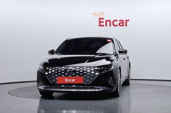 Hyundai Grandeur 2.5 Calligraphy — пробег 79 939 км — фото 3 из 5