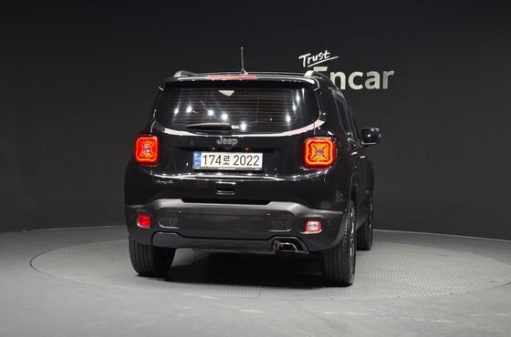Jeep Renegade 2.4 80th Edition AWD — пробег 38 253 км — фото 4 из 5