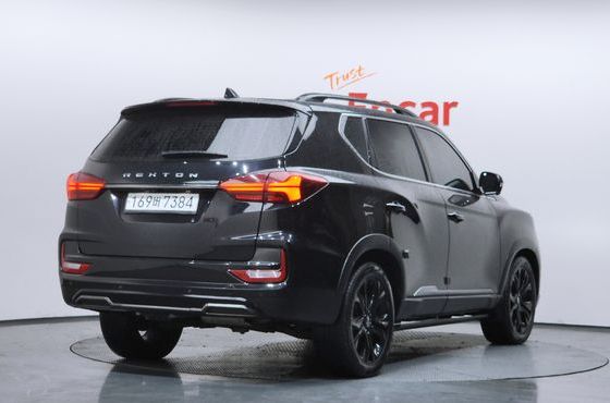 Ssangyong Rexton Diesel 2.2 4WD The Black — пробег 105 457 км — фото 2 из 5