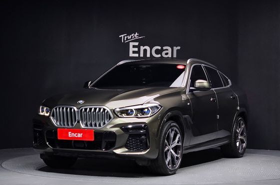 BMW X6 xDrive40i M Sport — пробег 45 438 км — фото 1 из 5