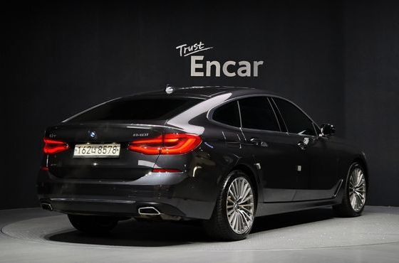 BMW Gran Turismo 640i xDrive Luxury — пробег 51 585 км — фото 2 из 5