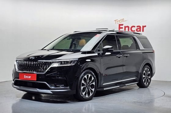 Kia Carnival 9-Seater Signature — пробег 104 969 км — фото 1 из 5