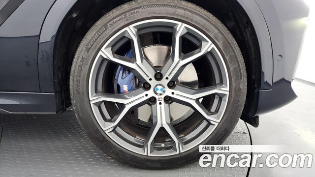 BMW X6 xDrive30d M Sport — пробег 81 371 км — фото 5 из 5