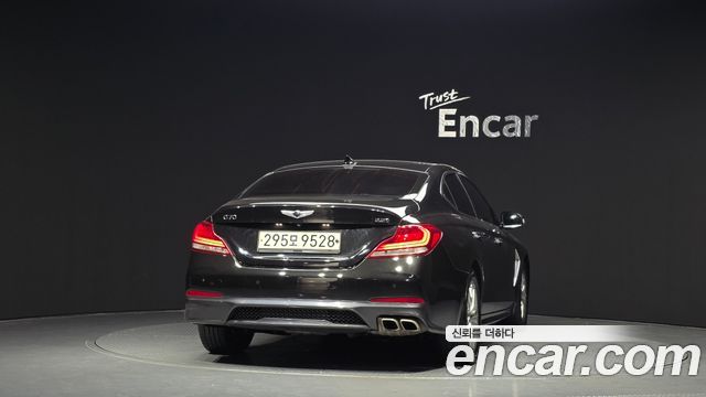 Genesis G70 из Кореи Encar