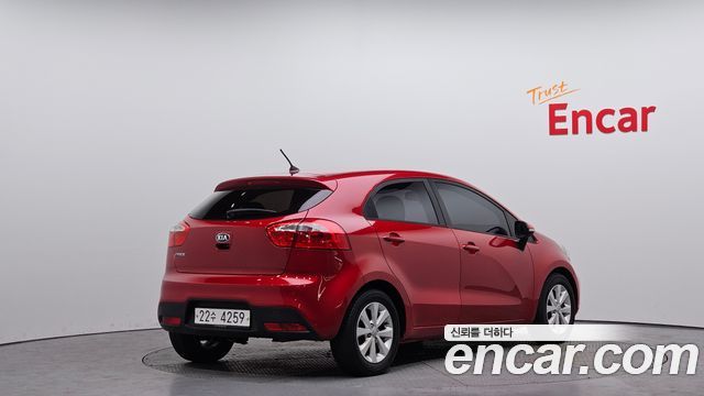 Kia pride из Кореи Encar