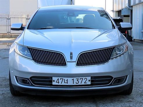 Lincoln MKS 3.7 — пробег 180 292 км — фото 1 из 5