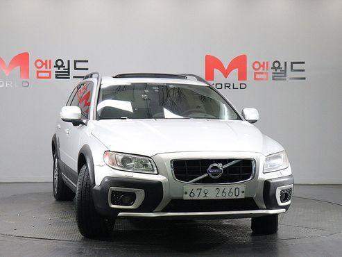 Volvo XC70 D5 3rd — пробег 330 250 км — фото 2 из 5