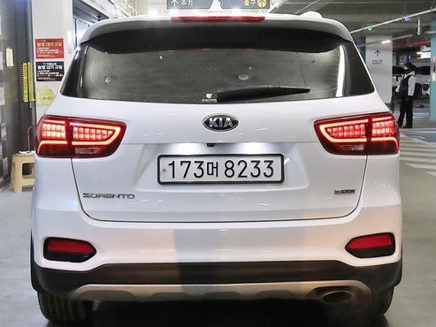 Kia Sorento Gasoline 2.0 Turbo 2WD Master Special — пробег 100 000 км — фото 4 из 5