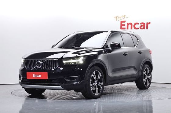 Volvo XC40 B4 Inscription — пробег 92 288 км — фото 1 из 5