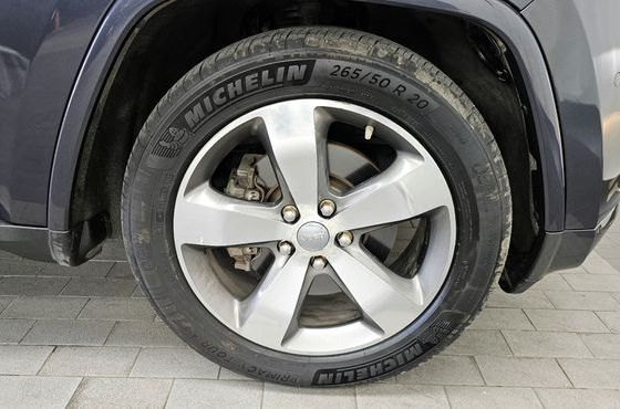 Jeep Cherokee 3.0 Diesel Overland WK2 — пробег 110 027 км — фото 5 из 5
