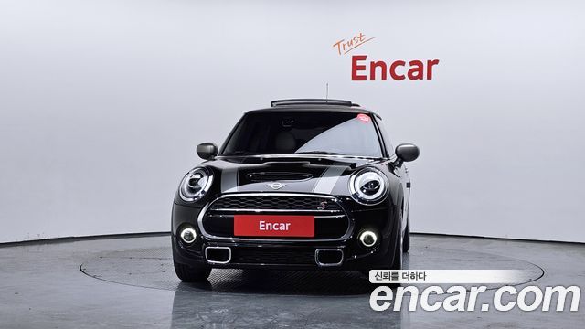 Mini Cooper Kings Load Edition — пробег 19 807 км — фото 3 из 5