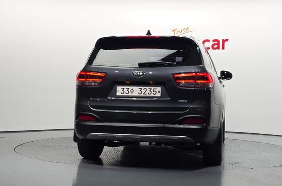 Kia Sorento Diesel 2.0 2WD Prestige — пробег 85 453 км — фото 4 из 5